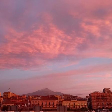 Lux Studio And Apartment Catania Bagian luar foto